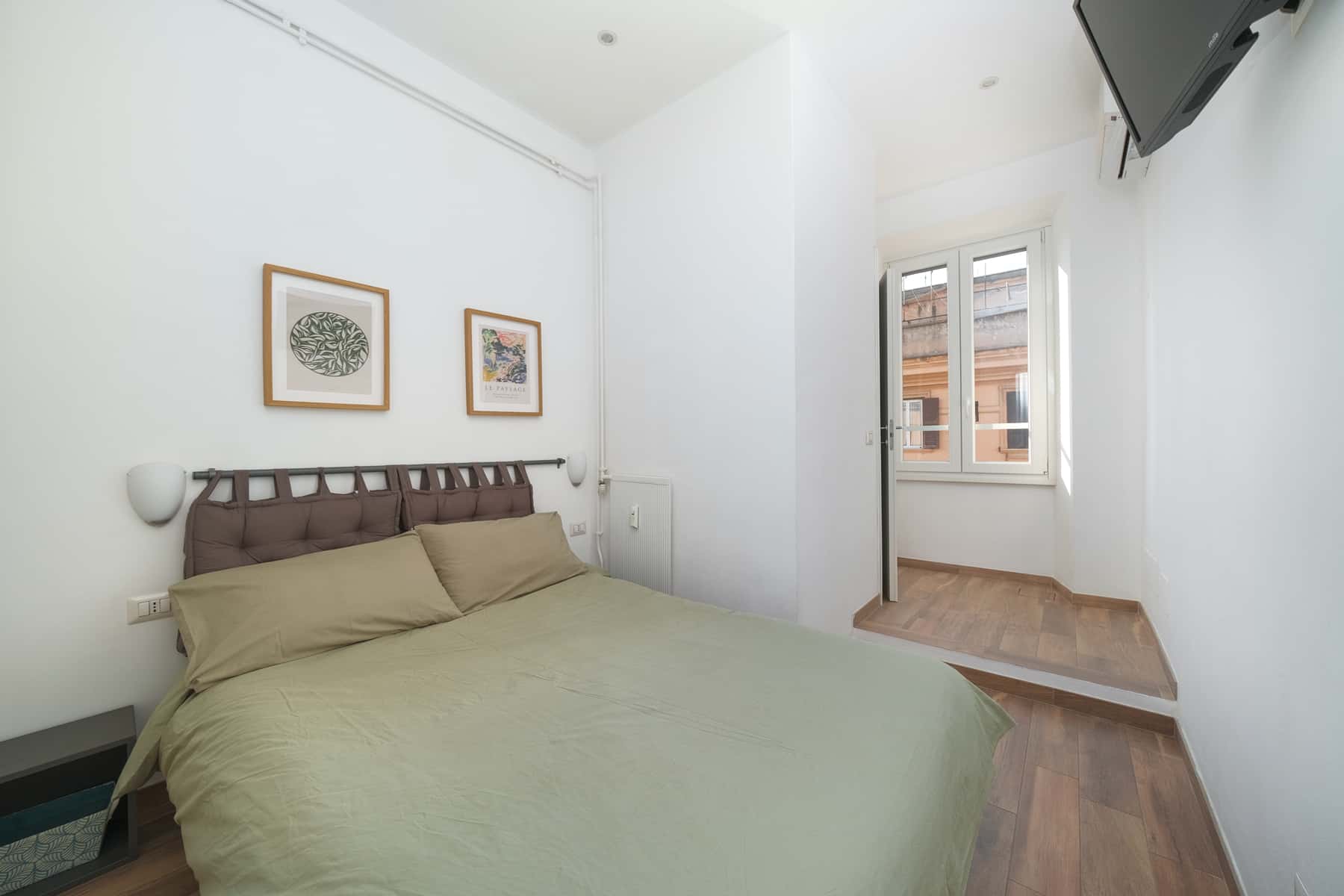 Apartment Rome, 2 beds — photo 37
