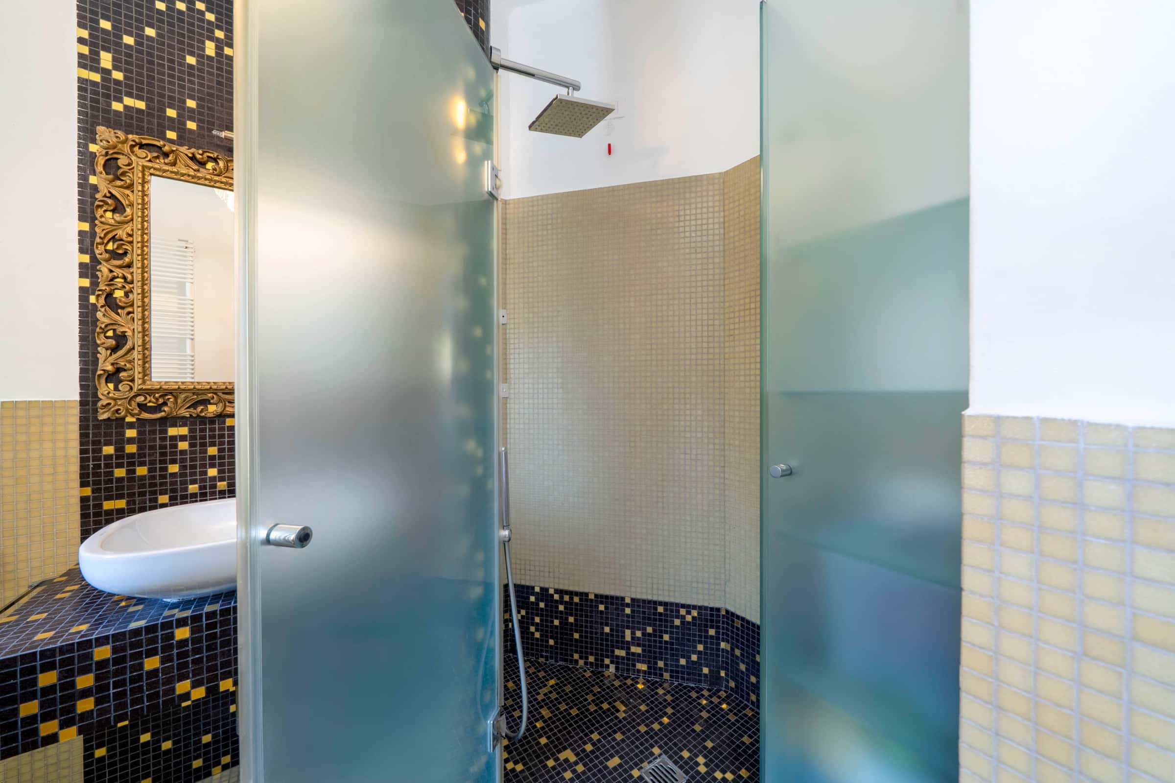 Apartment Milan, 1 bed — photo 8