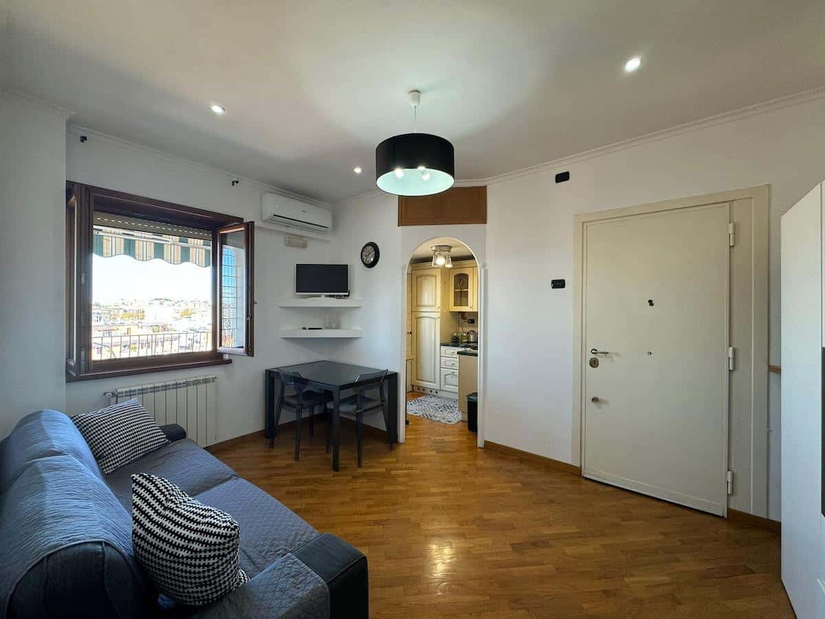 Apartment Rome, 1 bed — photo 5