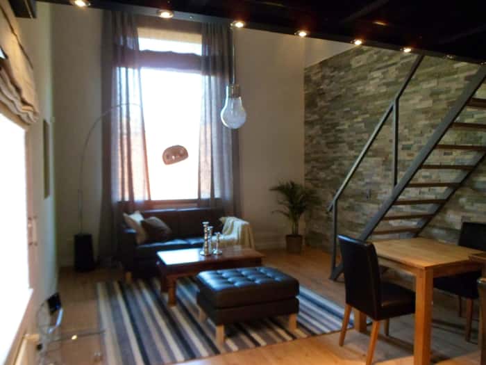 Listing photo thumbnail