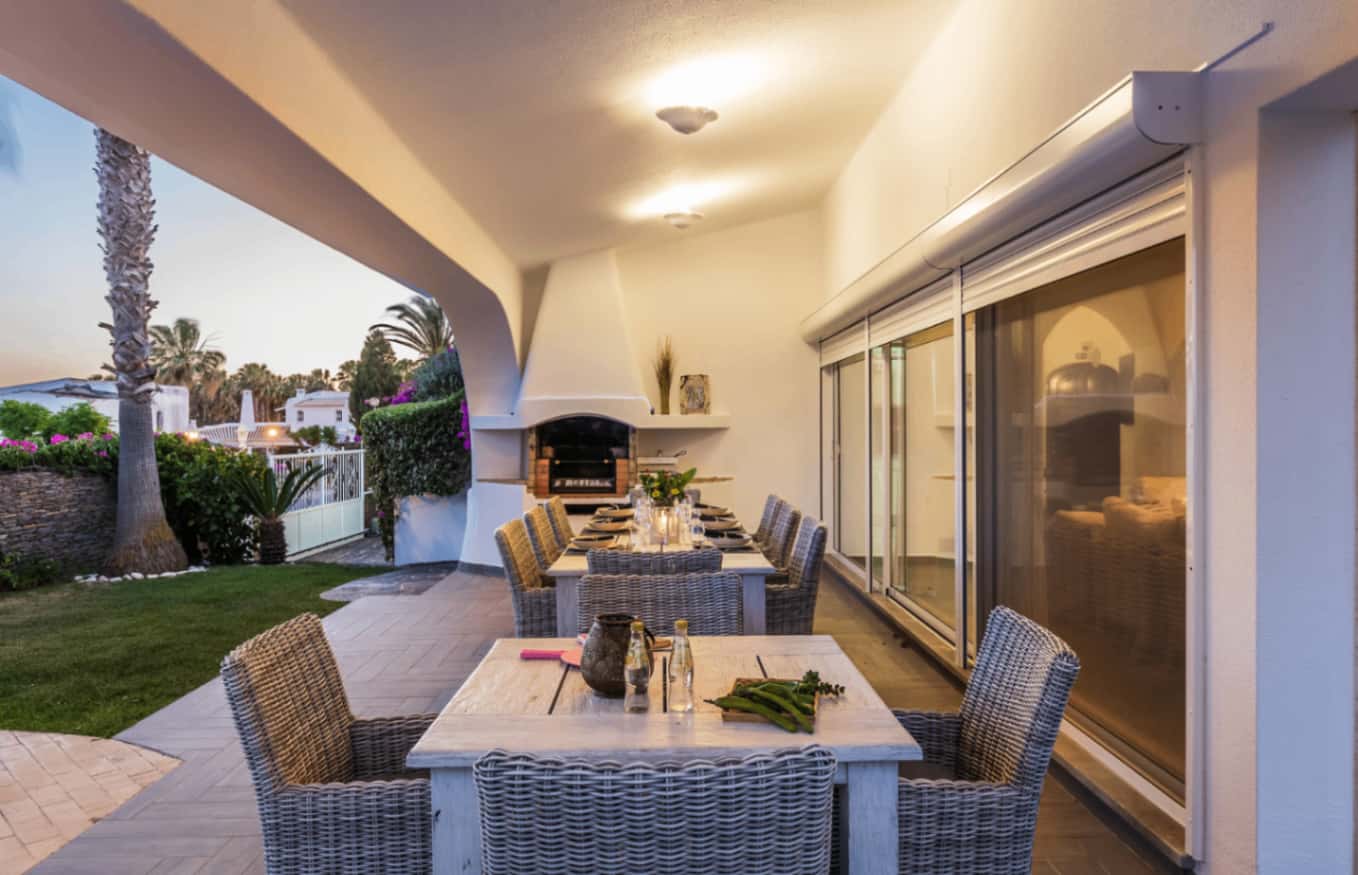 Villa Eva, Vivenda de Luxo com Piscina Aquecida (nov-april only)