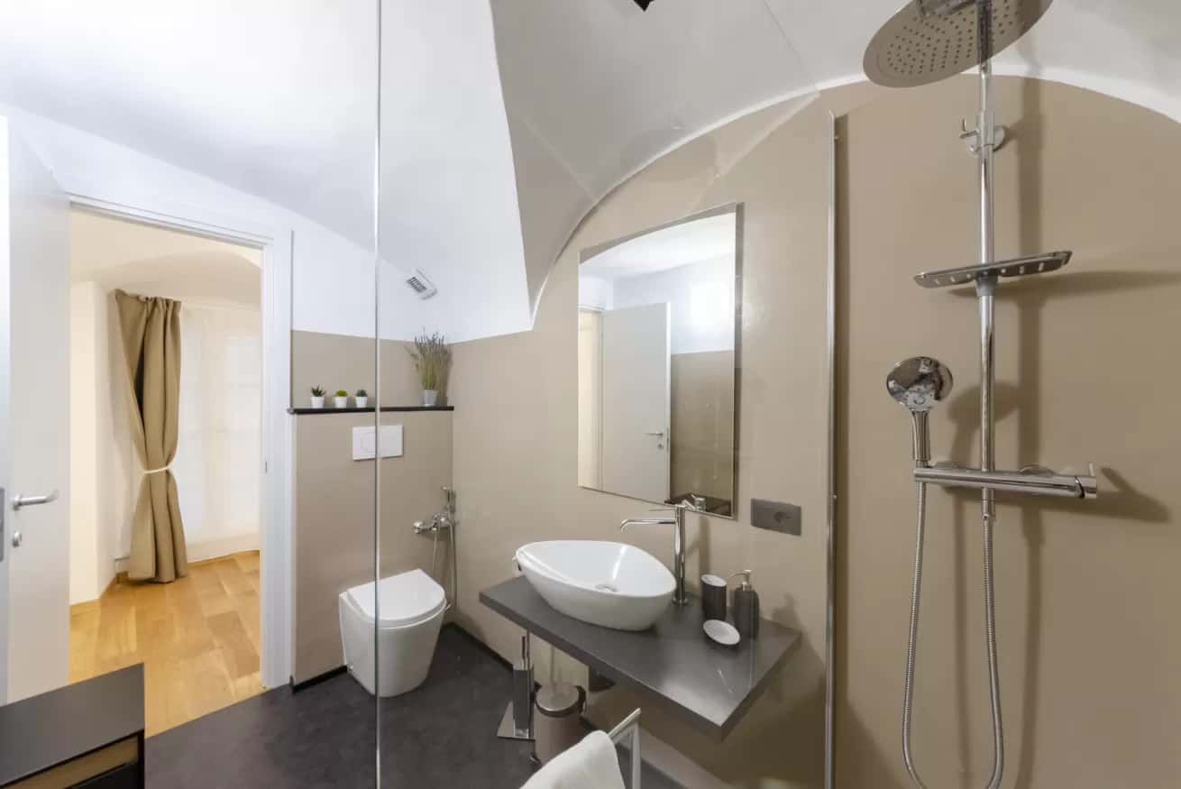Apartment Genoa, 1 bed — photo 23