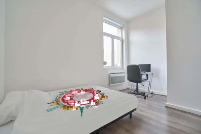 Listing photo thumbnail