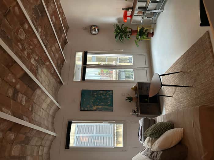 Listing photo thumbnail