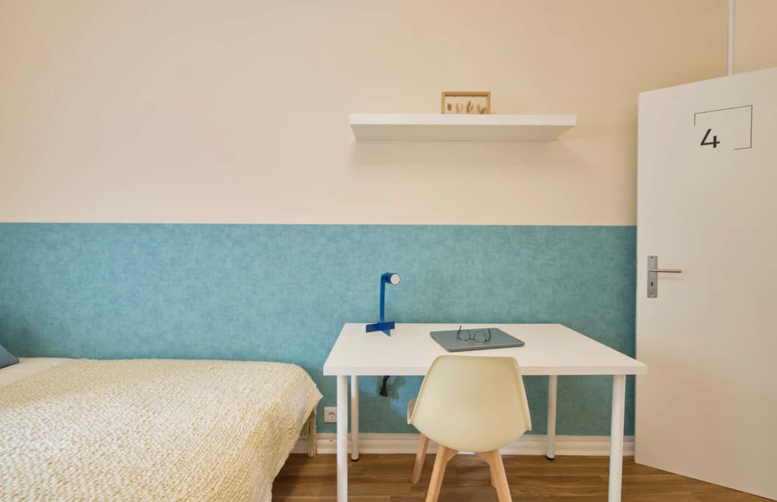 Room in Lisbon, close to the metro - Room 4