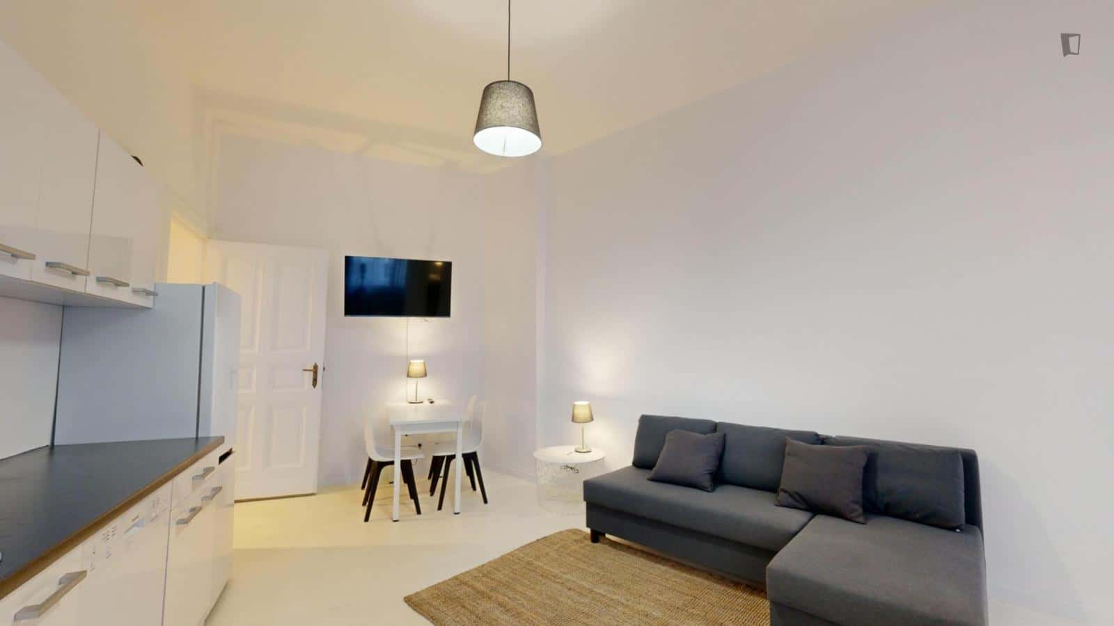 Apartment in Martin-Luther-Straße, Berlin for 35 m² - Foto 1