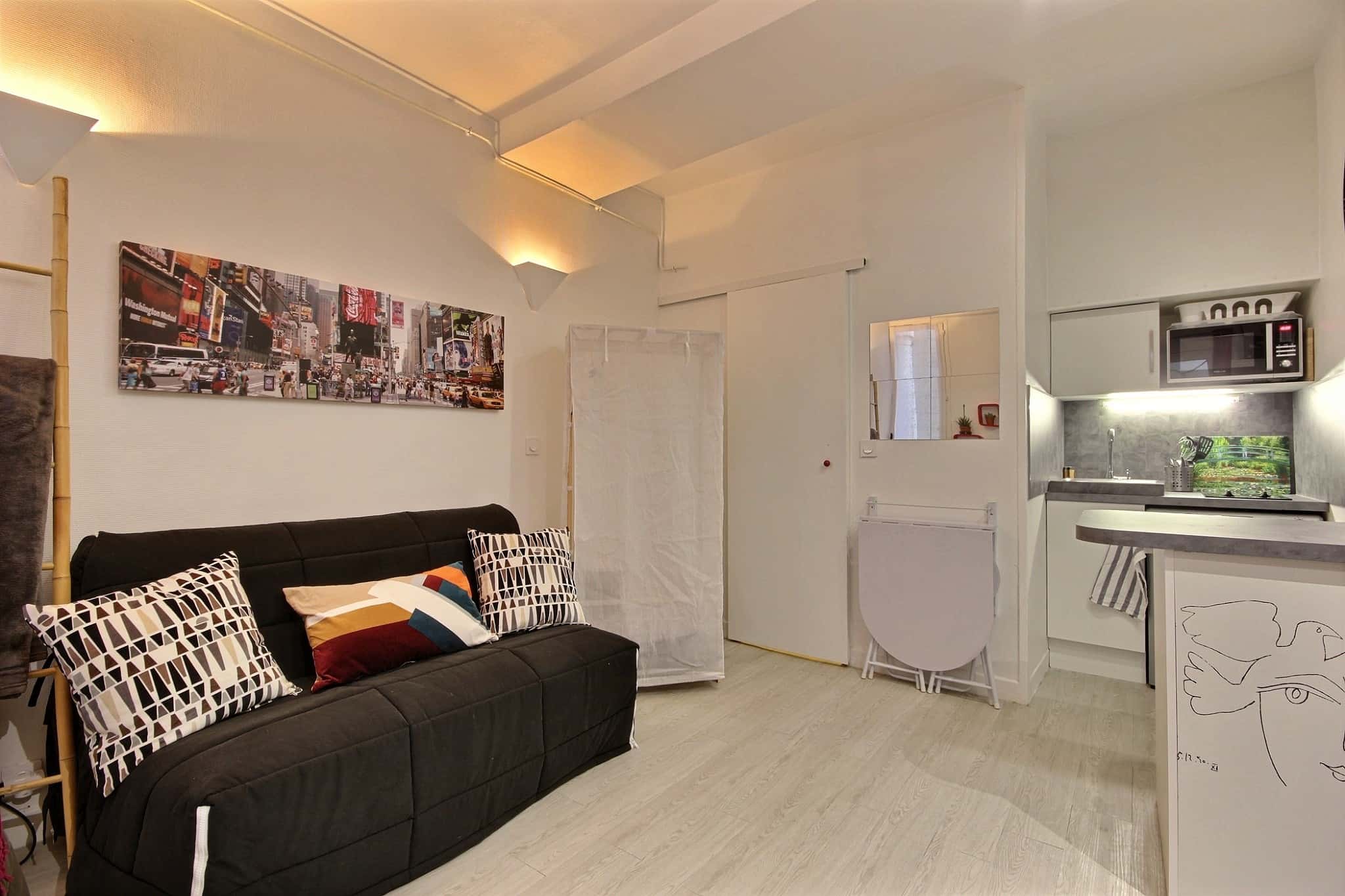 Location Appartement meublé Studio - 17m² - Châtelet - Paris