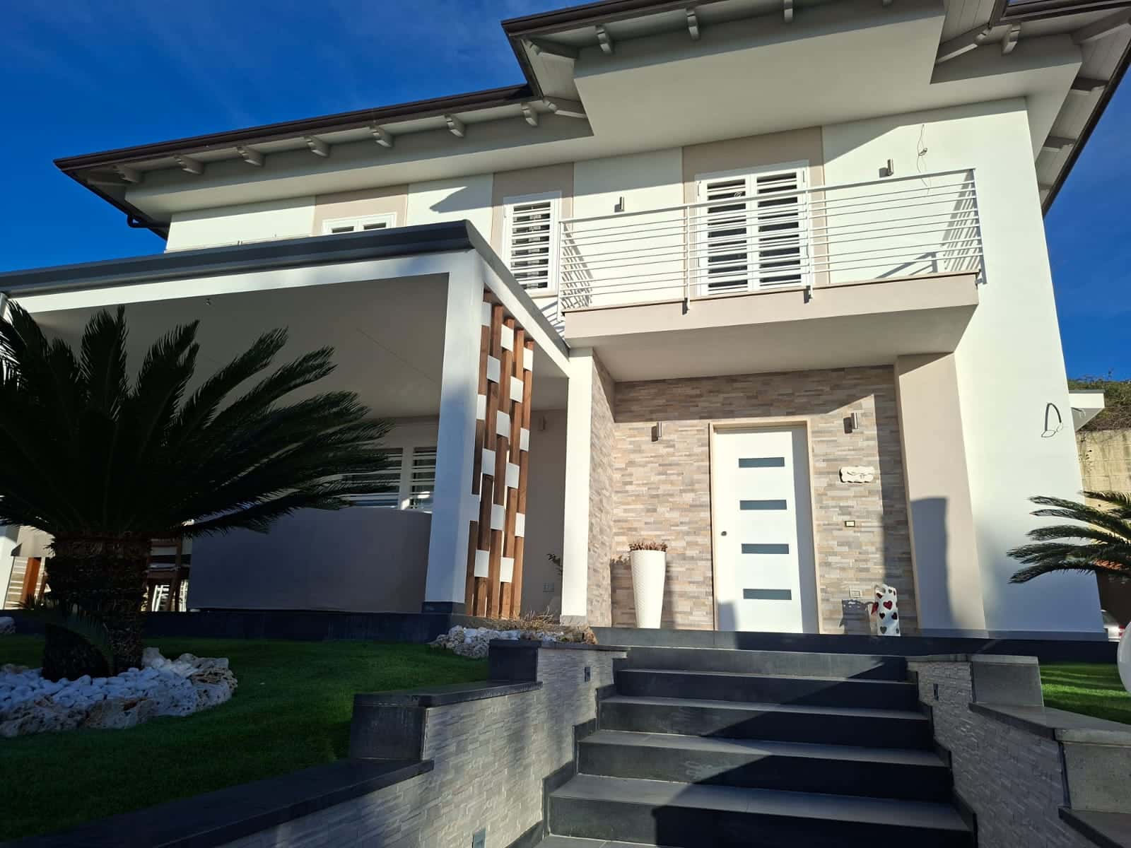 Apartment in Via Marmolito, Quarto for 180 m² with 3 bedrooms