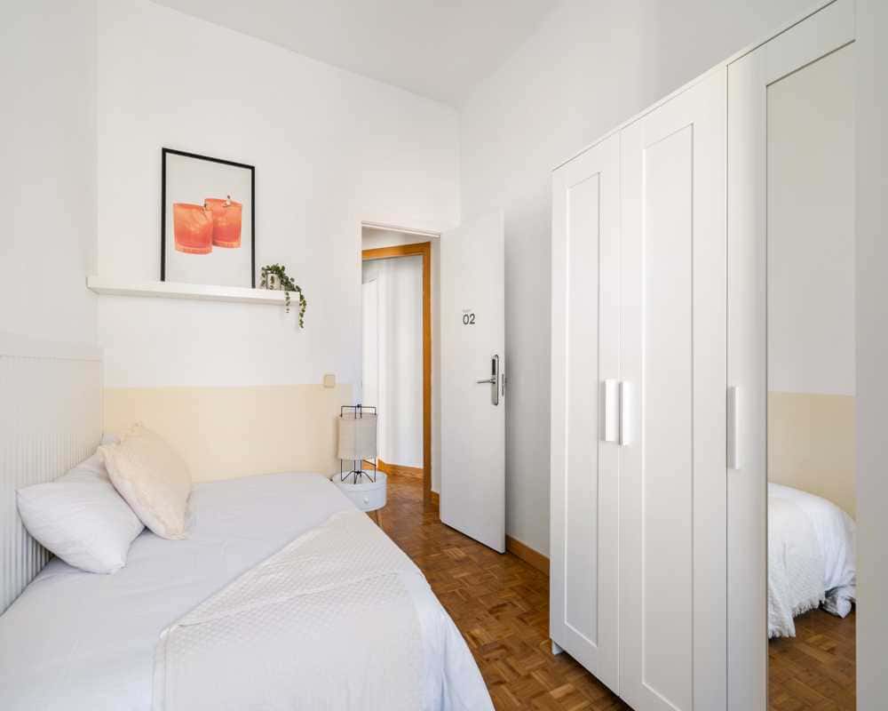 Habitación individual en la Calle Galileo