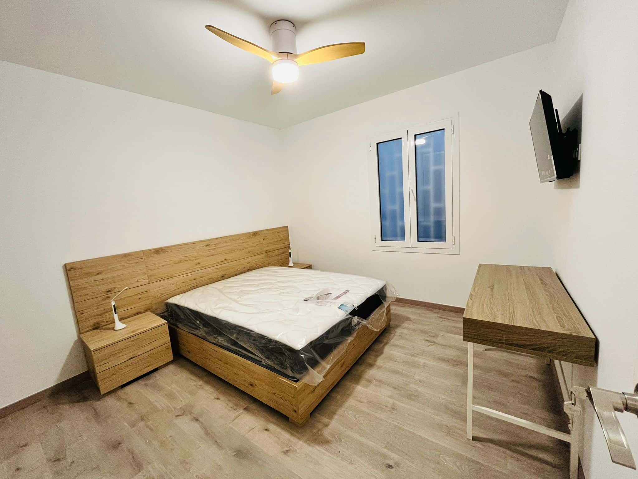 Habitaacion privada cerca a la Sagrada Familia, Barcelona