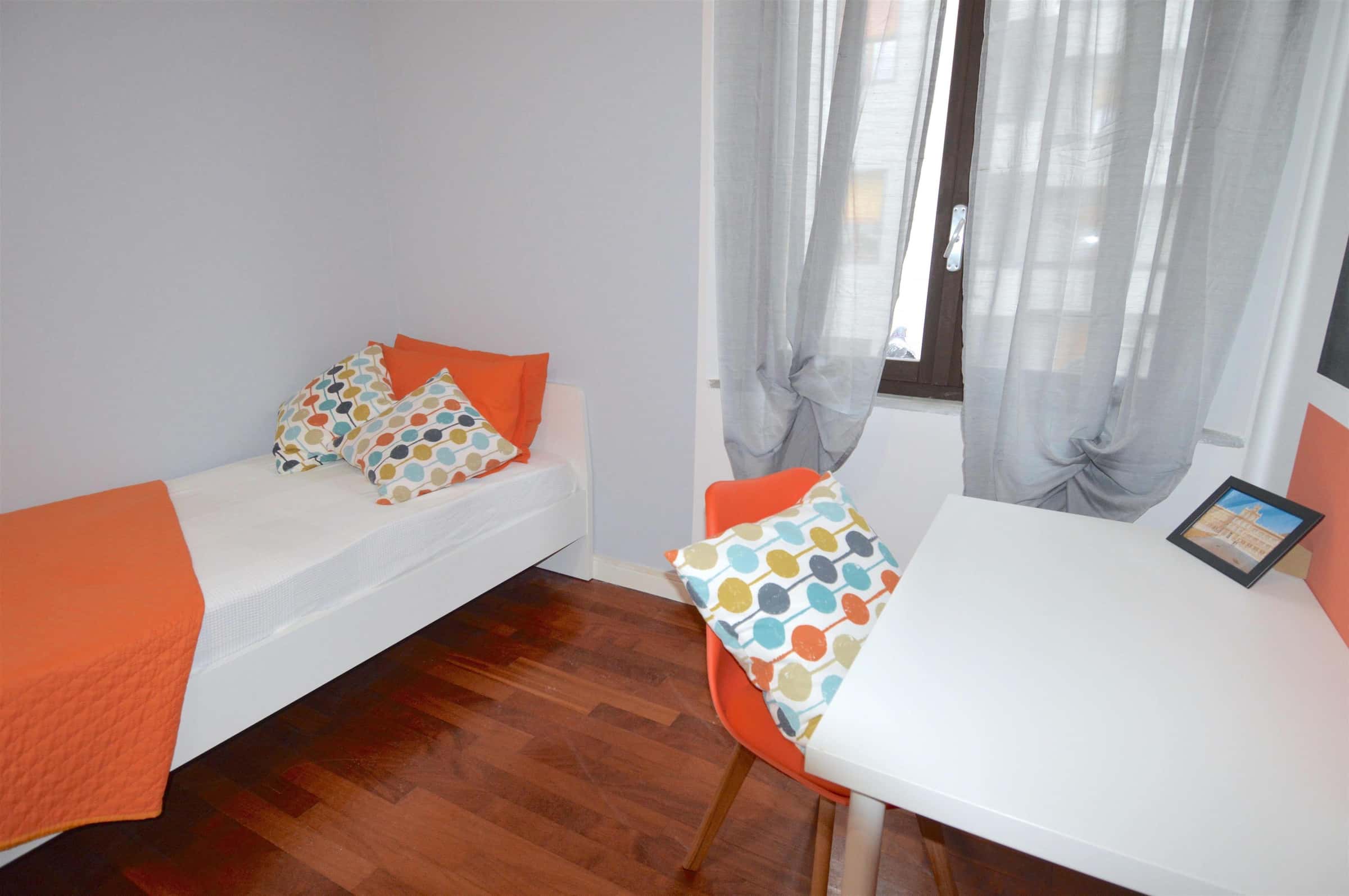 Via Emilia Ovest 330 - Stanza 113
