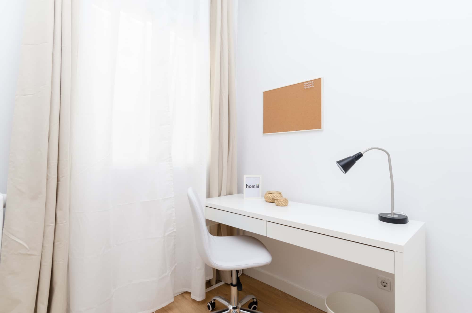 Habitación en Madrid Chamberí metro Canal  23H6