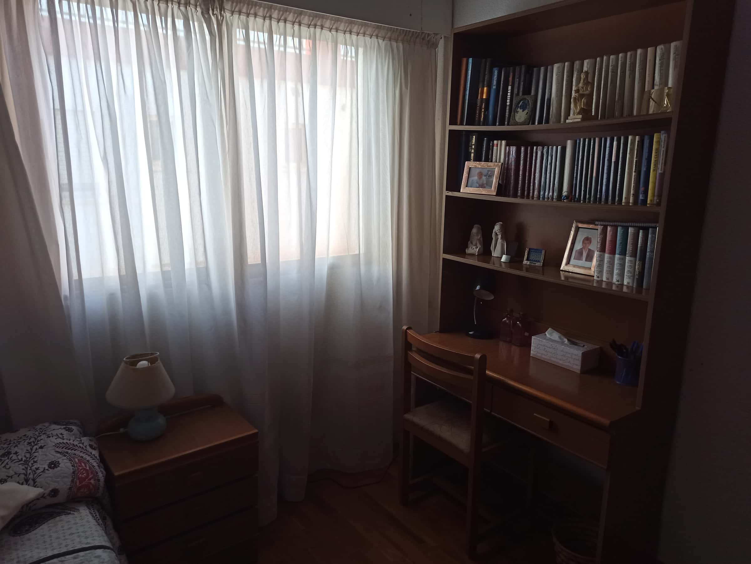 Habitación en Carrer de Sant Joan de Déu, Valencia