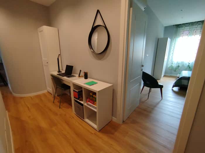 Listing photo thumbnail