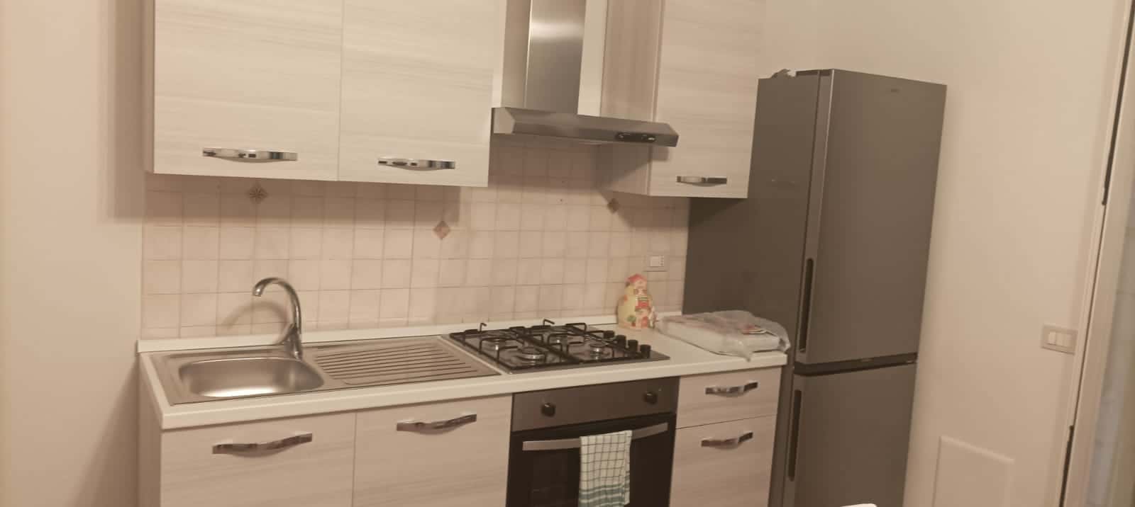 Appartement dans Via Matteo Renato Imbriani, Napoli pour 70 m² avec 1 chambre