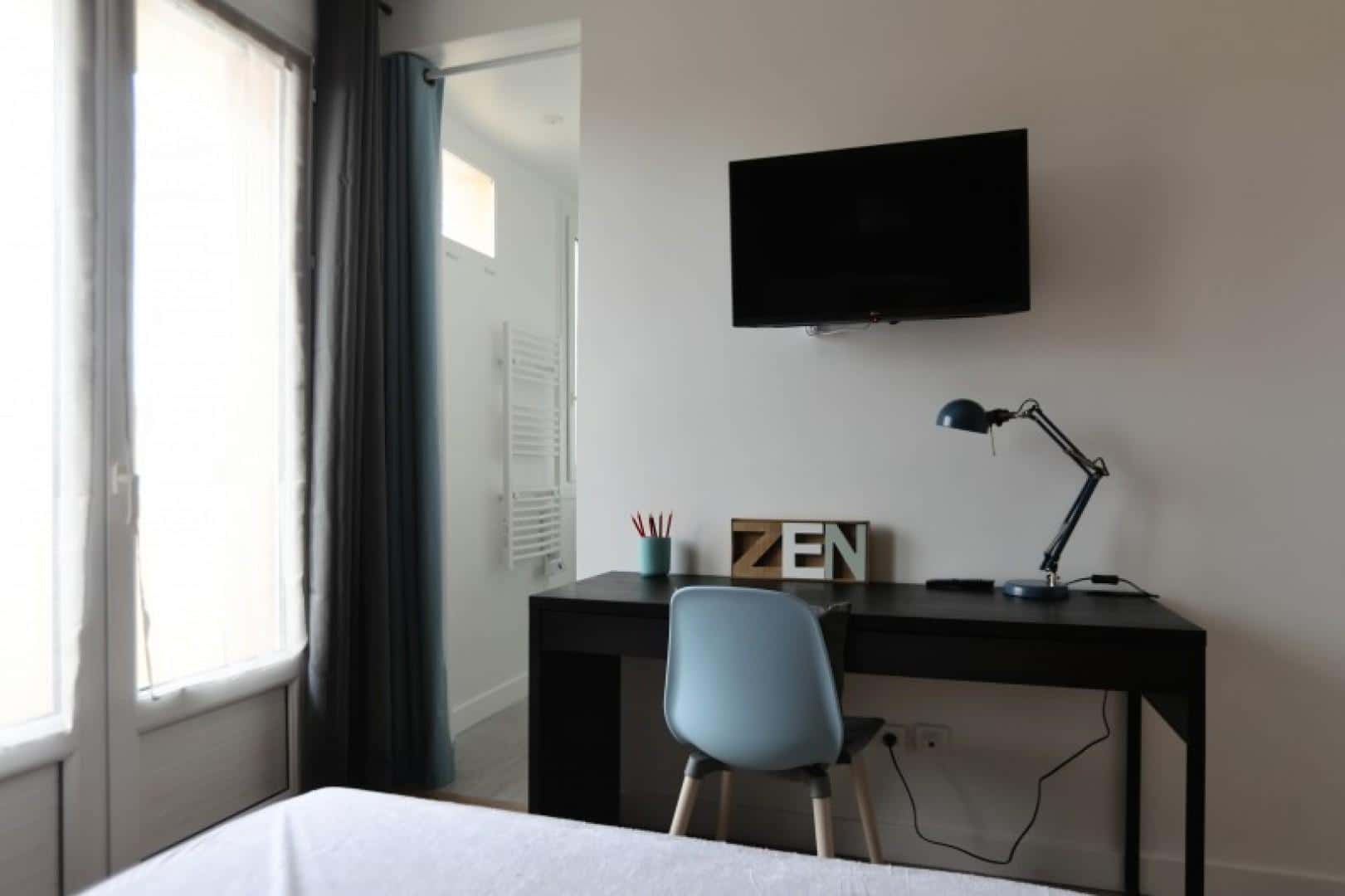 Chambre 4 - FRONTON