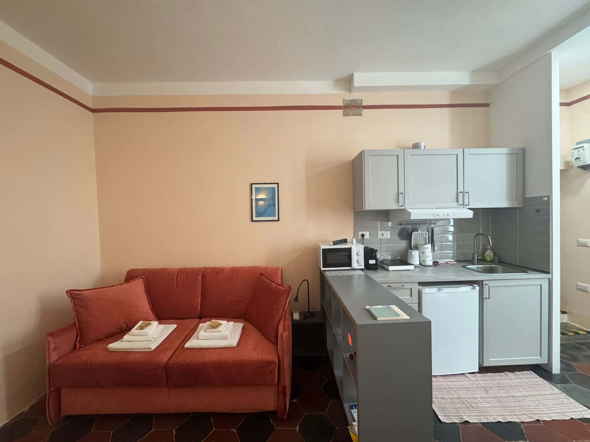 Apartment Rome, 1 bed — photo 2