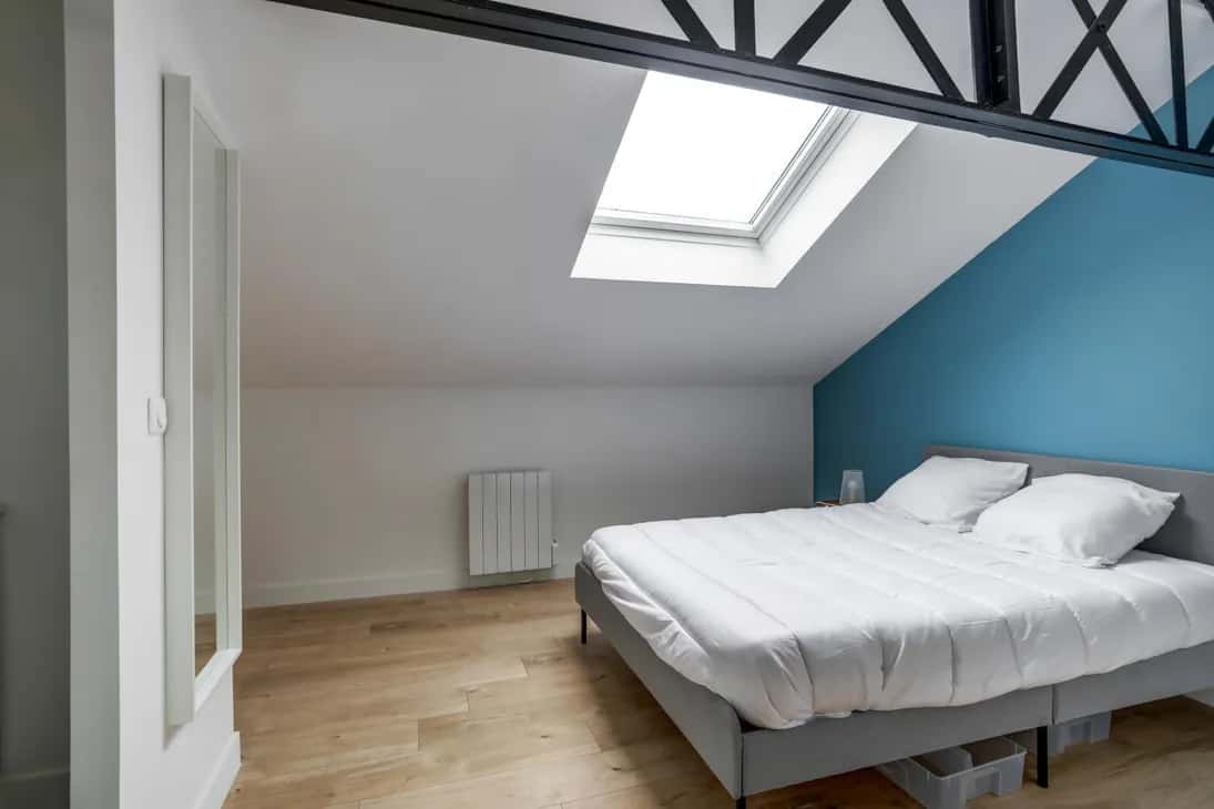 Room in Rue de Brigode, Lille for 50 m² with 3 bedrooms
