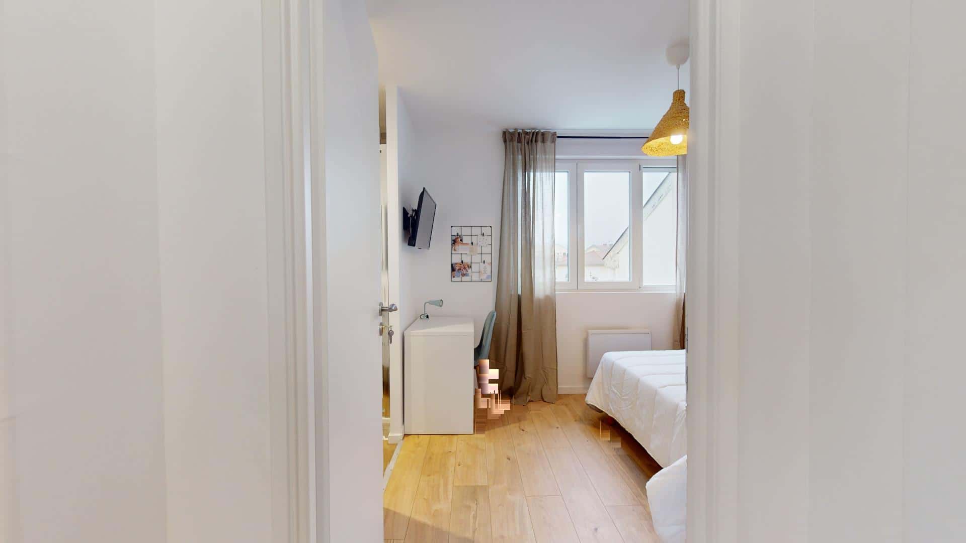 Chambre 5 - LECLERC A