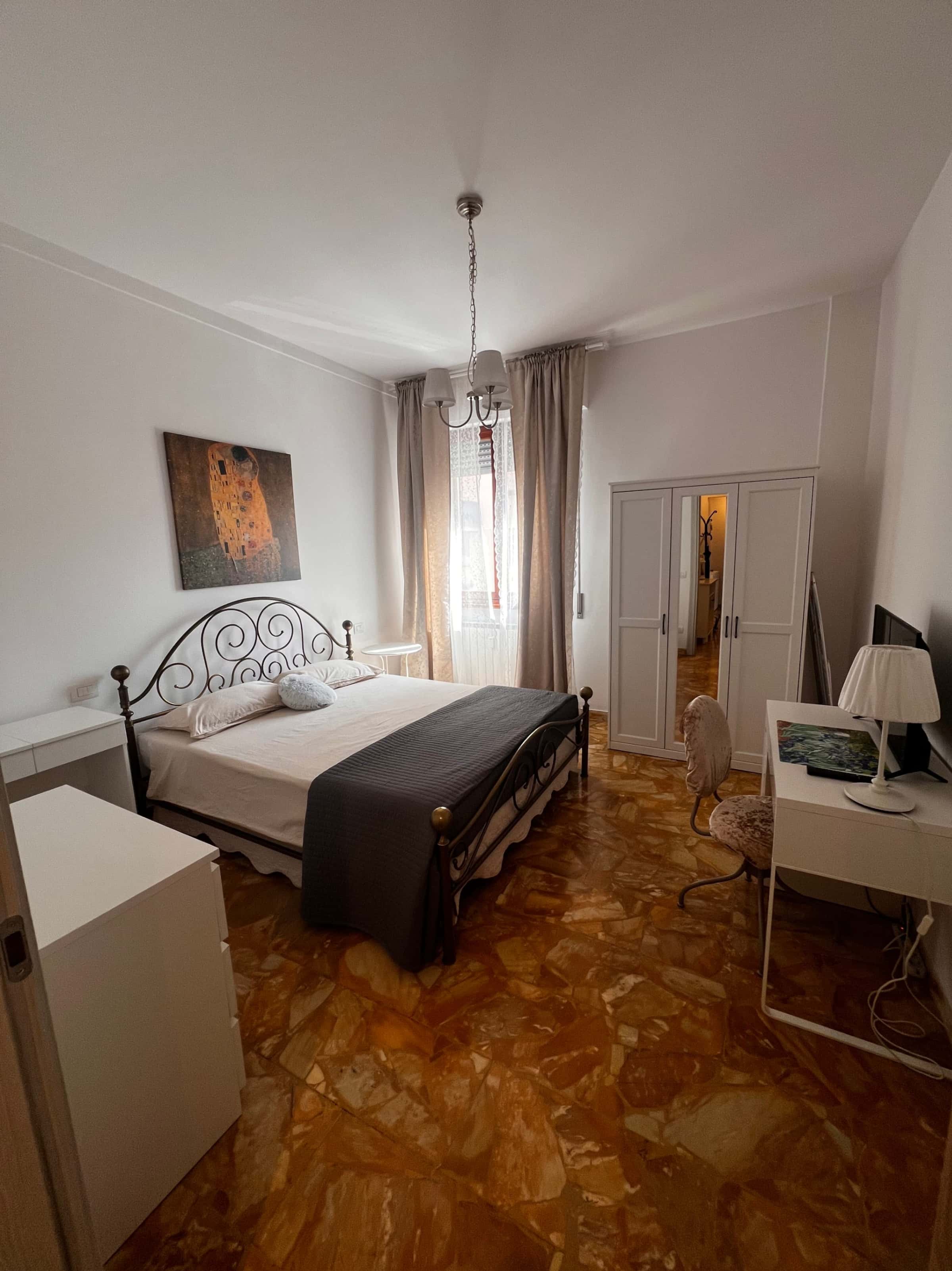 Klimt Room