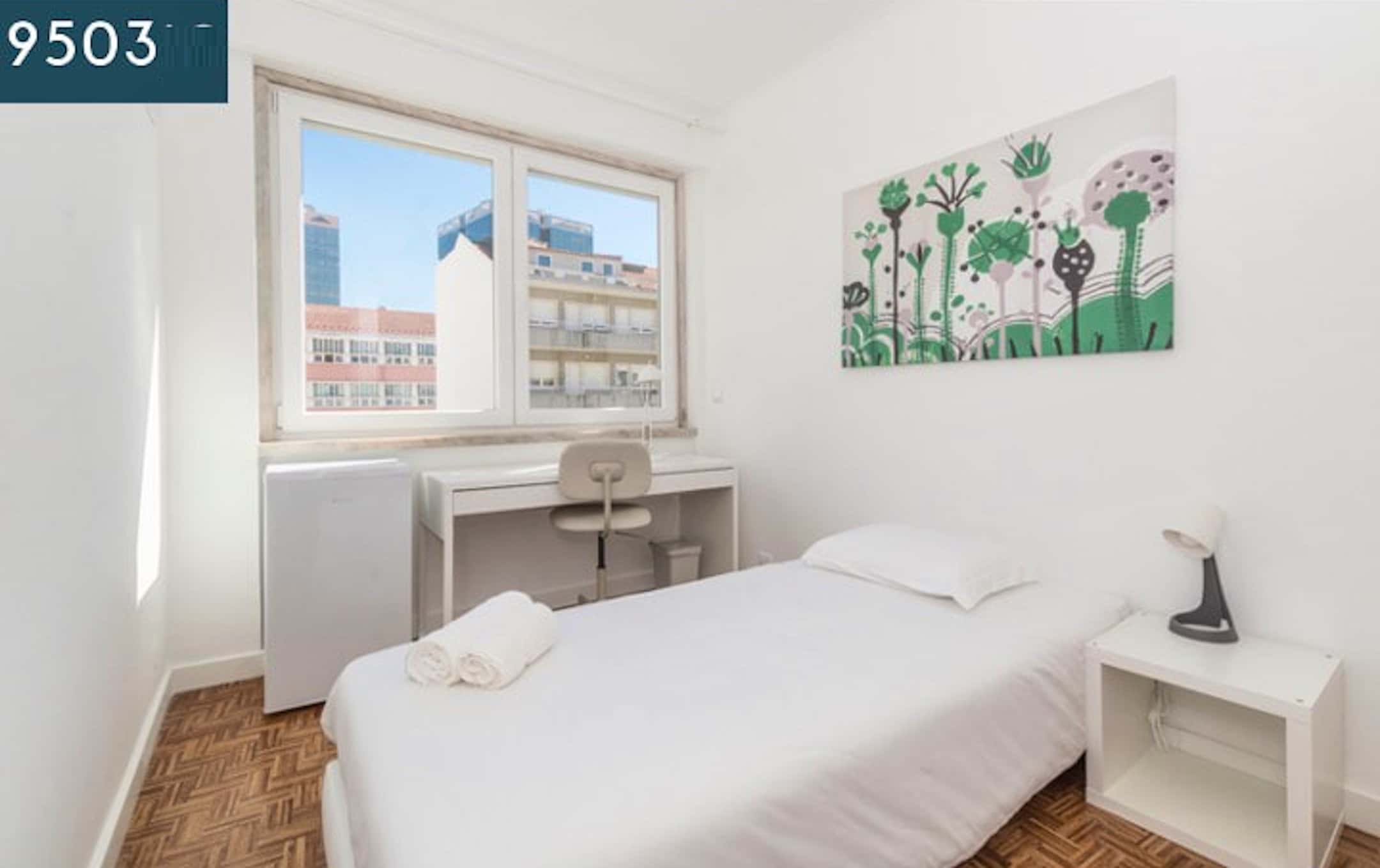 Rua do Arco do Carvalhão (Students only)