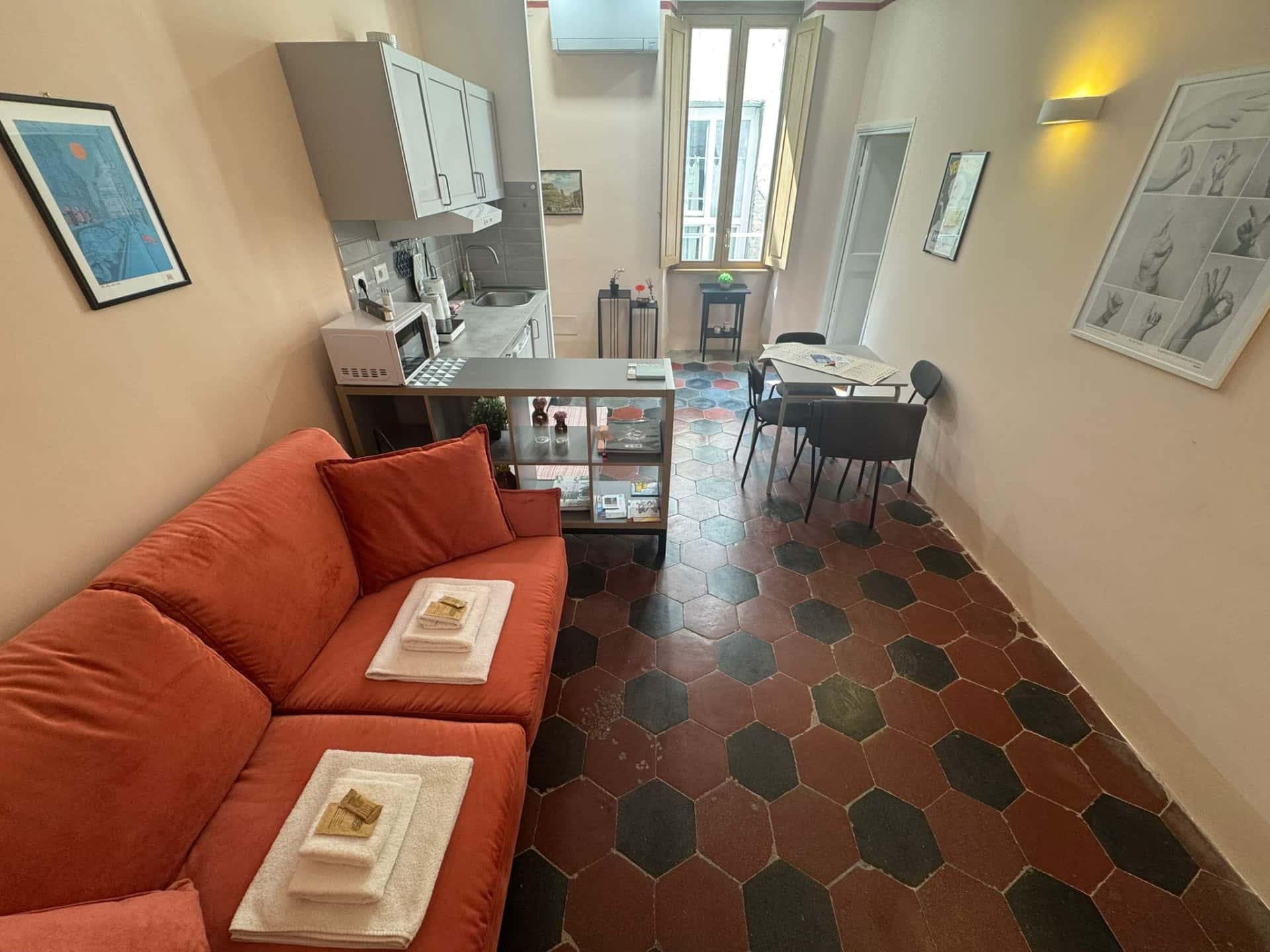 Apartment Rome, 1 bed — photo 12