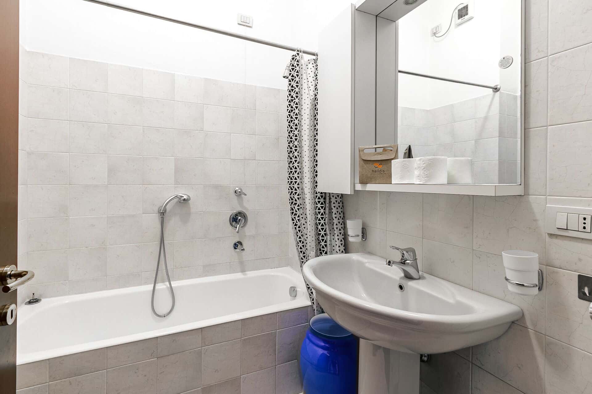 Apartment Milan, 1 bed — photo 20