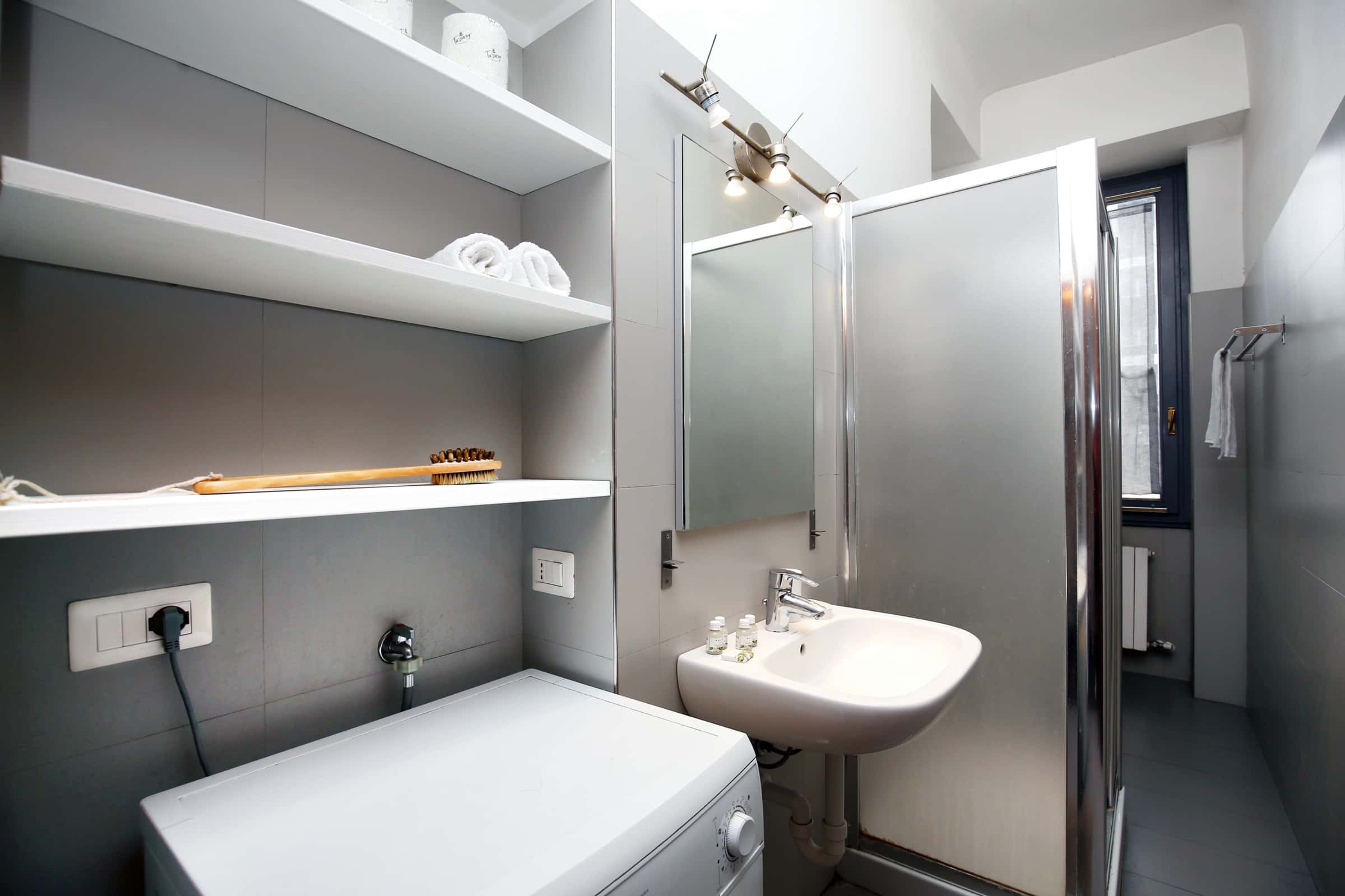 Apartment Milan, 1 bed — photo 14