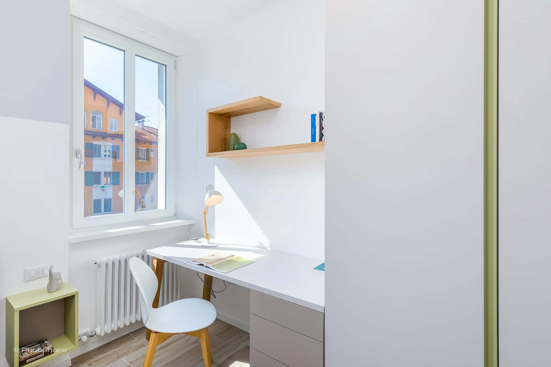 Room in Via Damiano Chiesa, Trento for 100 m² with 6 bedrooms