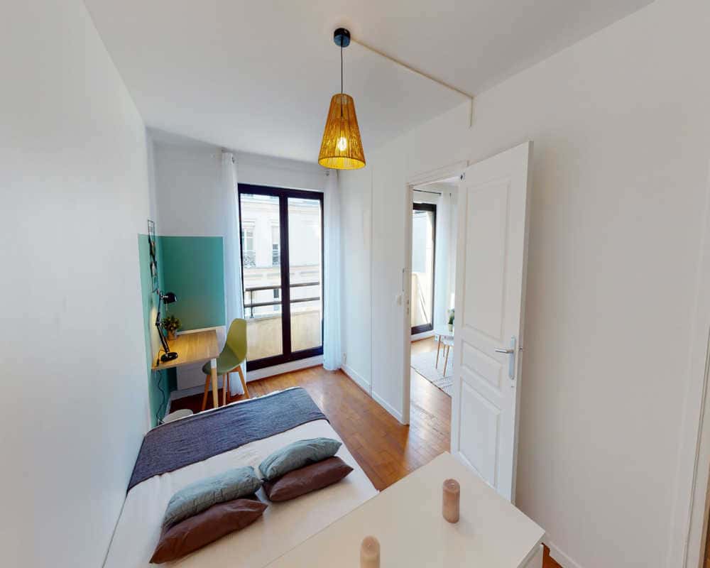 Chambre dans le rue Juge