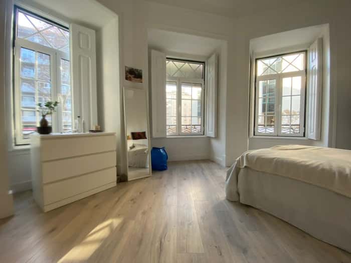 Listing photo thumbnail