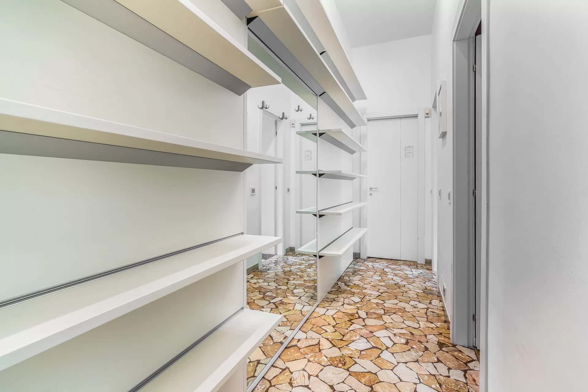 Apartment Milan, 2 beds — photo 23