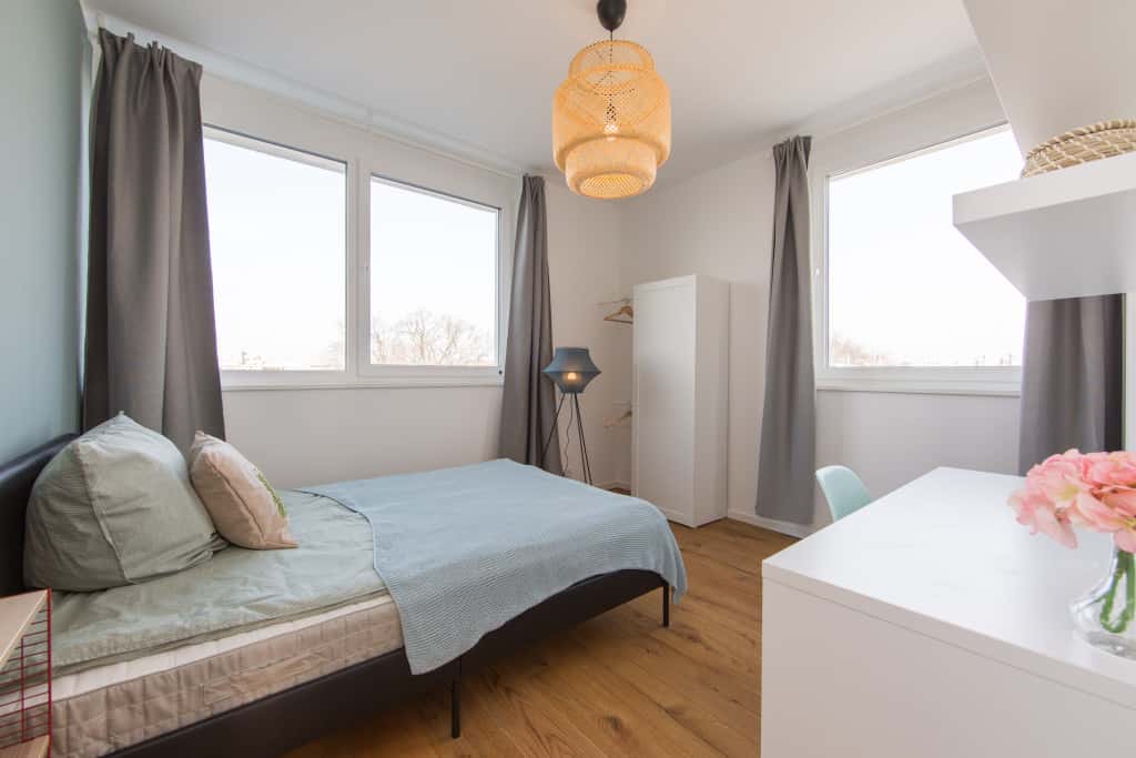 Zimmer in der Nazarethkirchstraße 51 (Aufgang D)