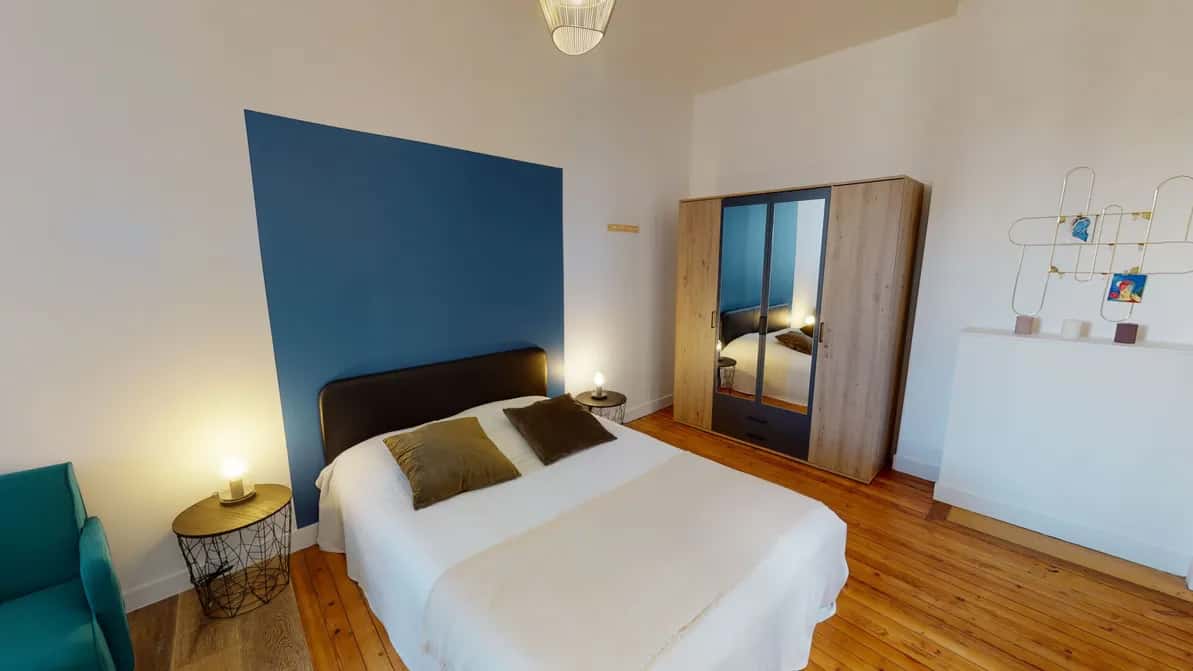 Quarto em Rue de la Merci, Bordeaux para 110 m² com 4 quartos
