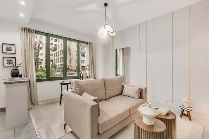 Listing photo thumbnail