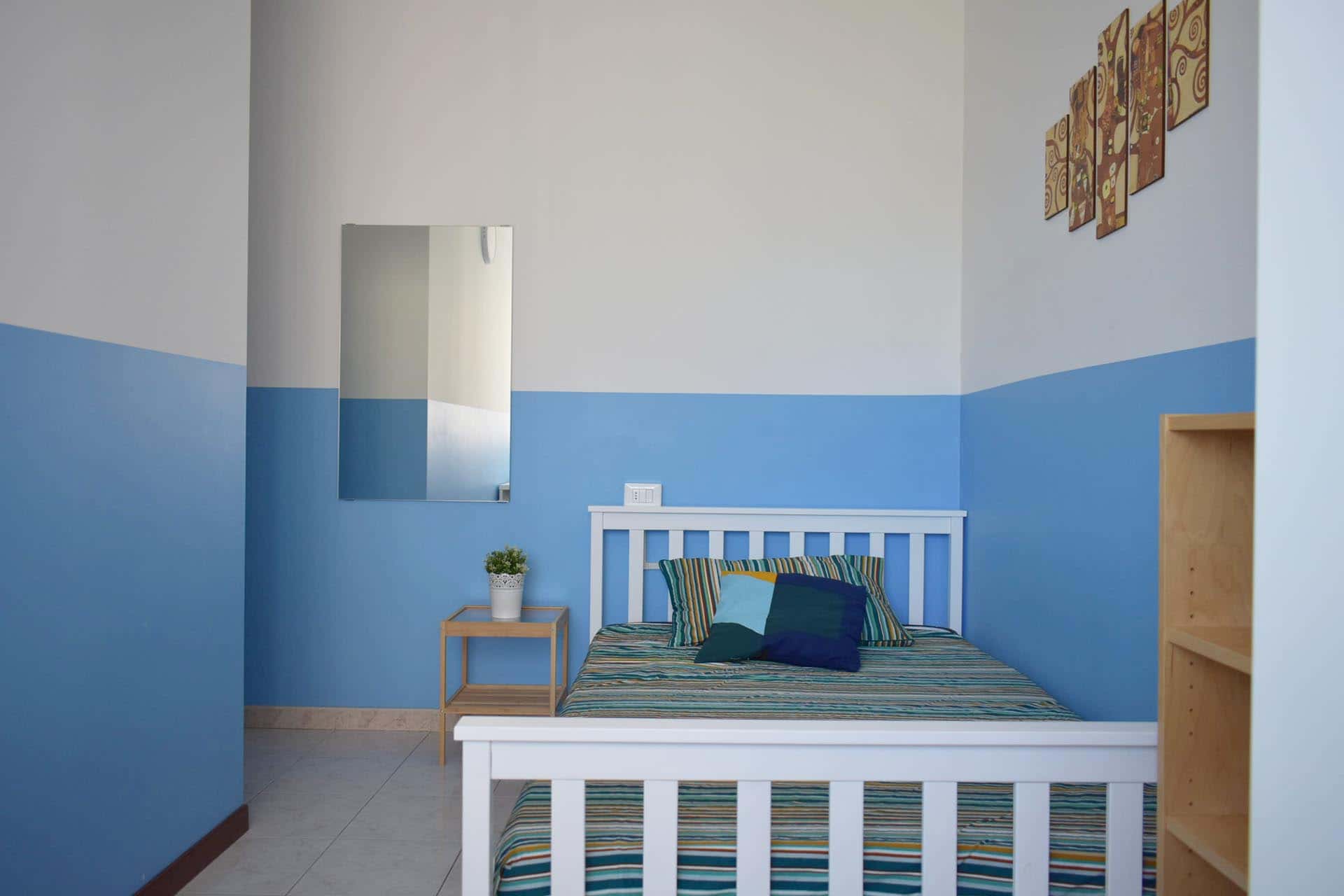 via ponale 66  private room s2