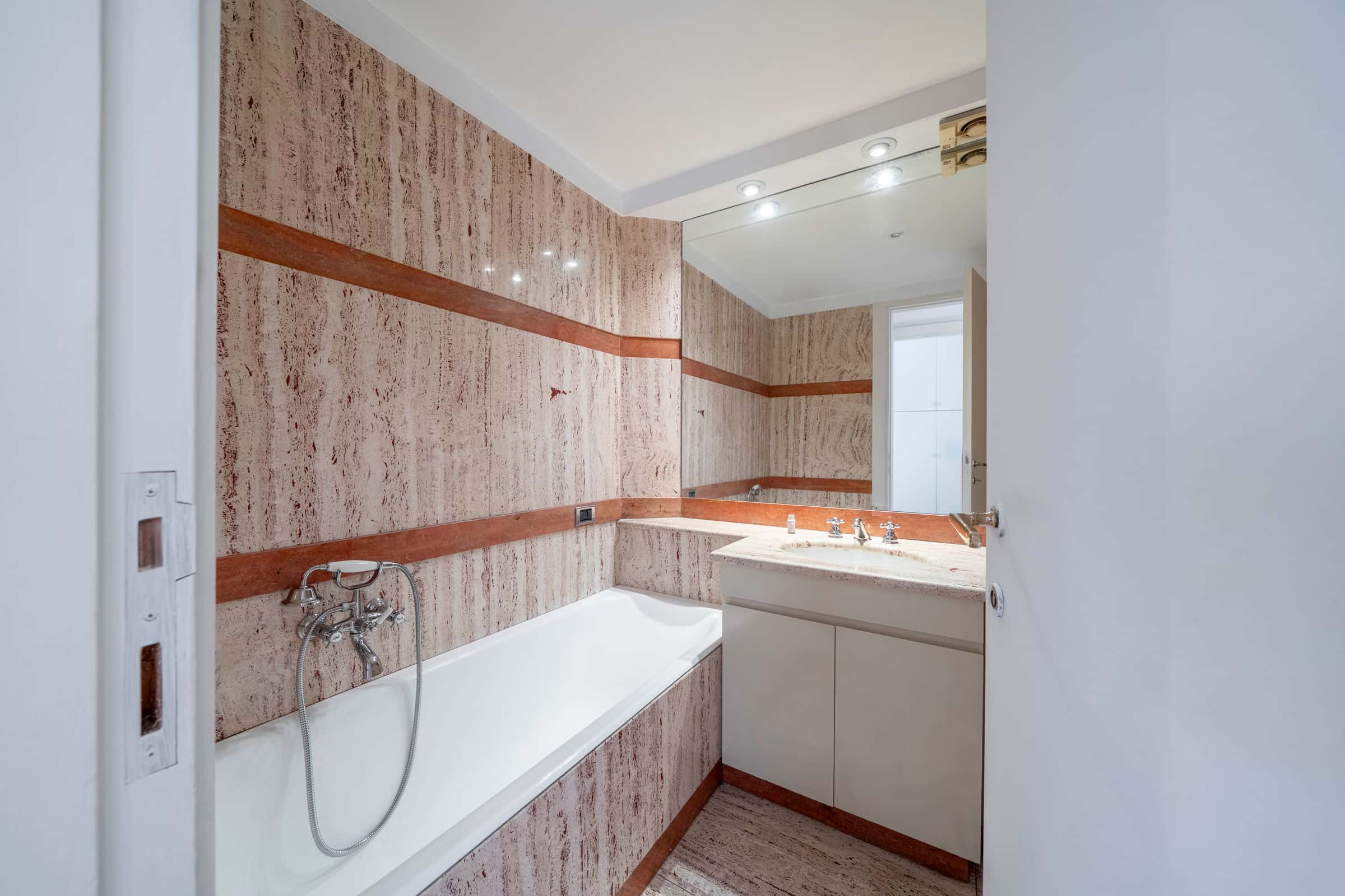 Apartment Rome, 5 beds — photo 19