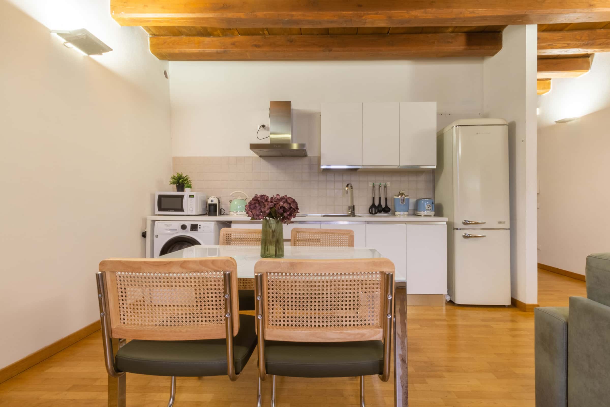 Appartement dans Via Nicolò Canelles, Cagliari pour 50 m² avec 1 chambre