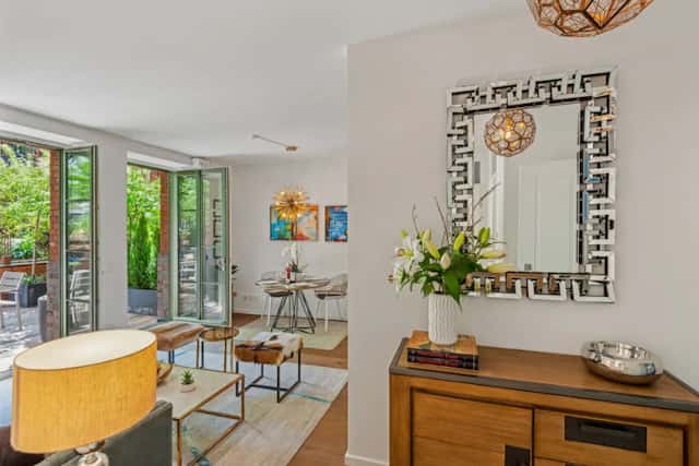 Standart Apartment - Photo 3