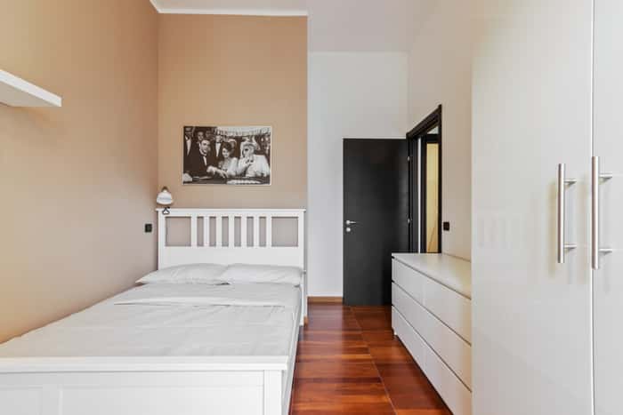 Listing photo thumbnail