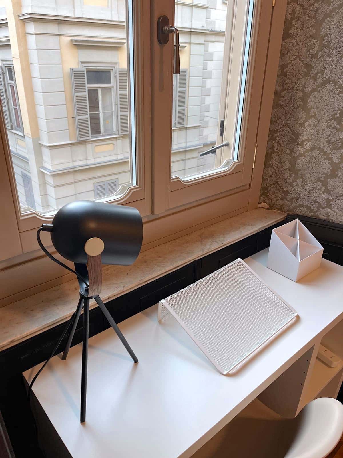 Room in Via Giovanni Camerana, Torino for 70 m² with 3 bedrooms