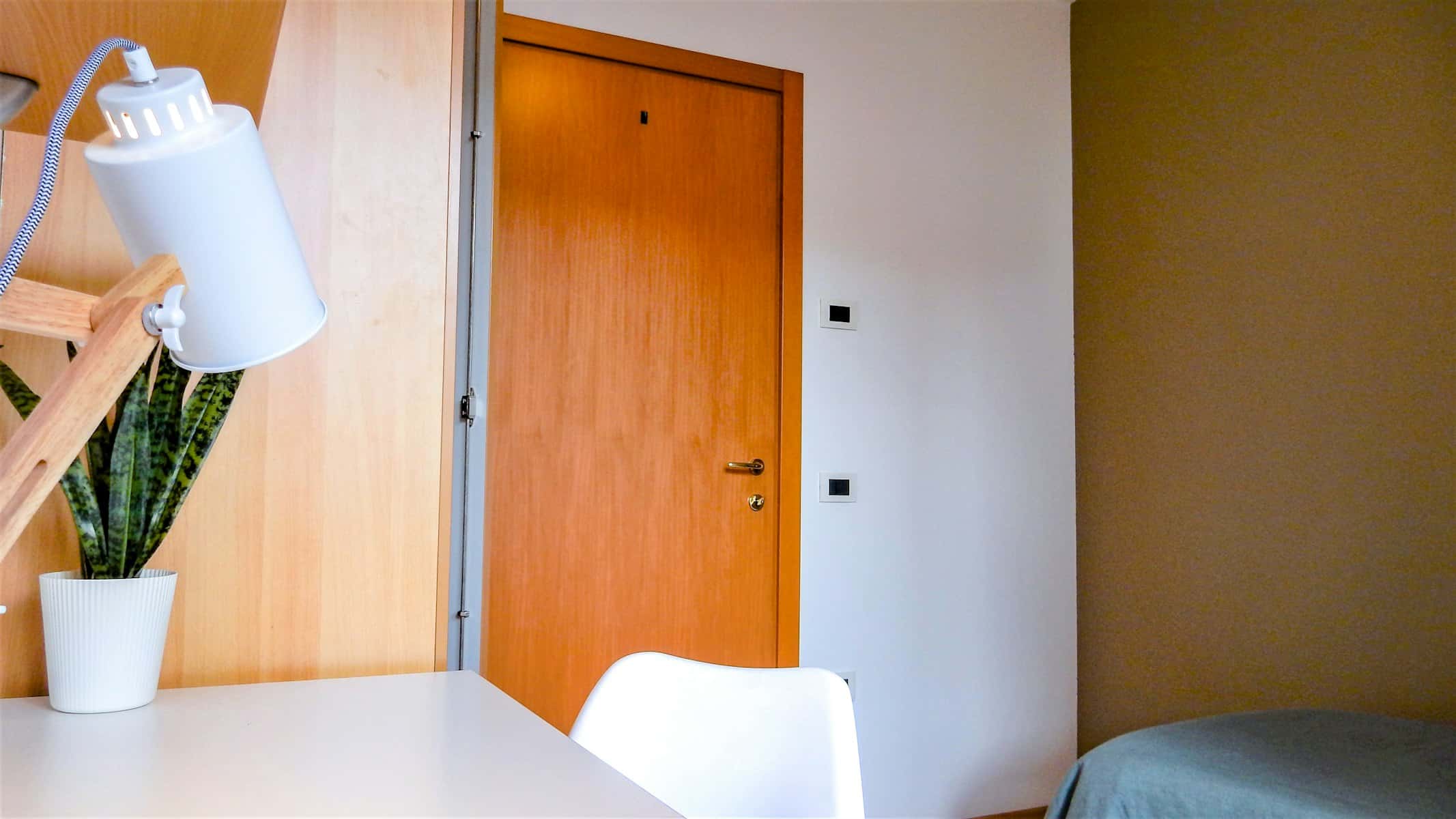 Chambre dans Via Tommaso Gar, Trento pour 43 m² avec 3 chambres
