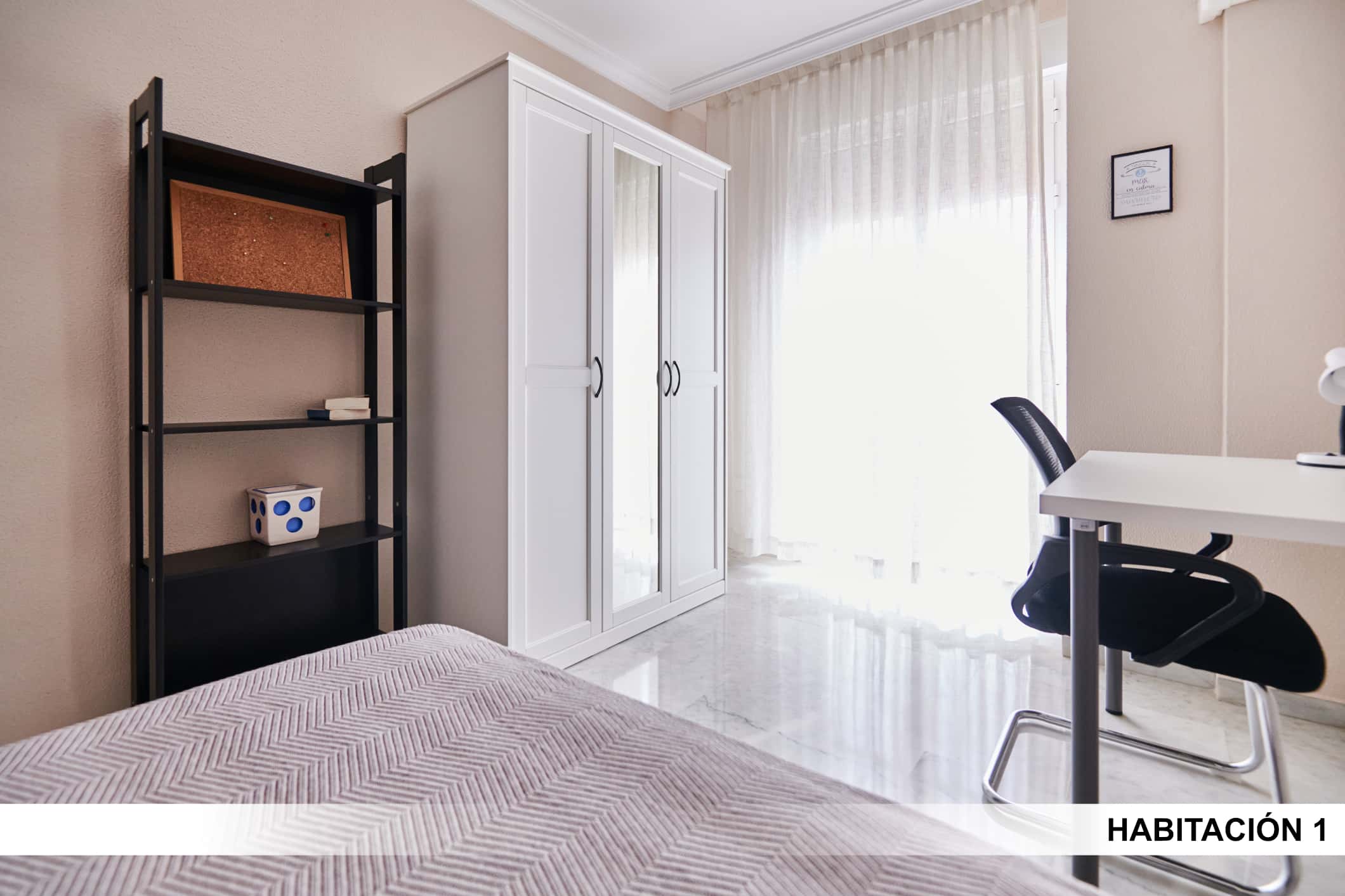 Habitación 1 en Orfebre Dominguez