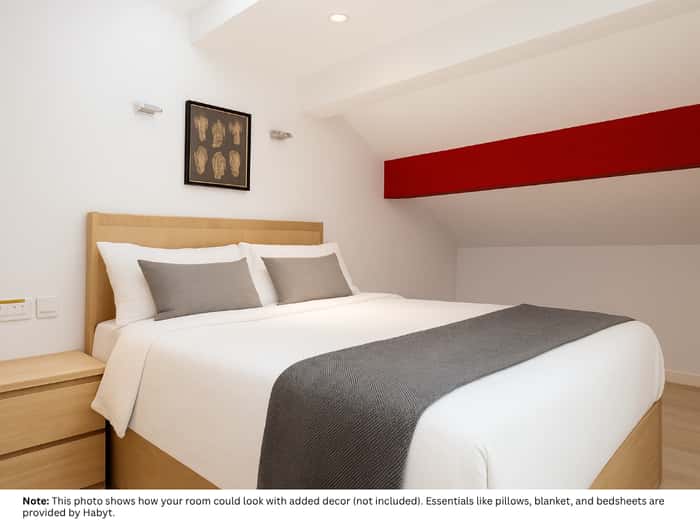 Listing photo thumbnail