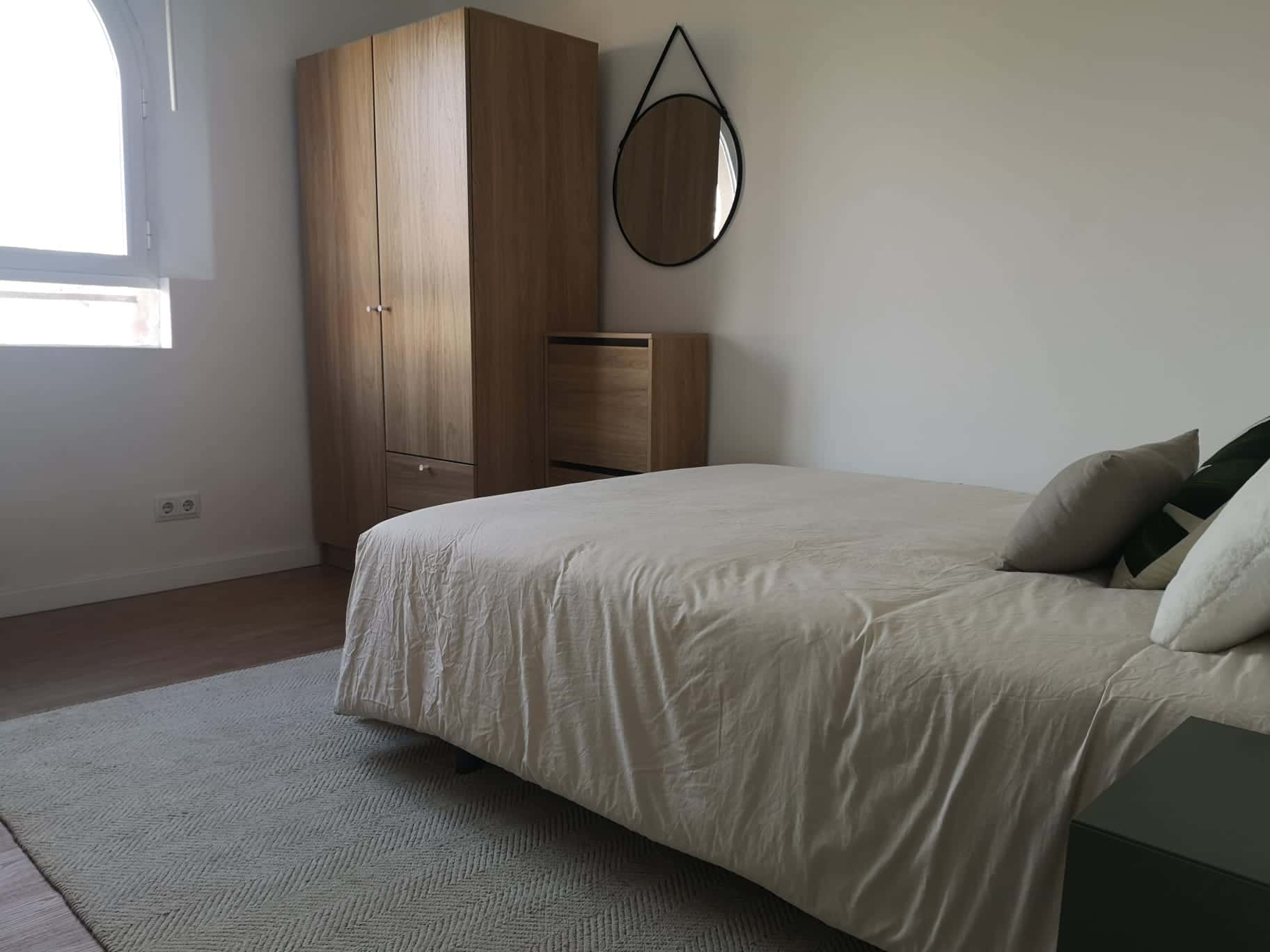 🌟 Beautiful Room in a Modern Apartment close to the centre 🌟 (P8-H2)