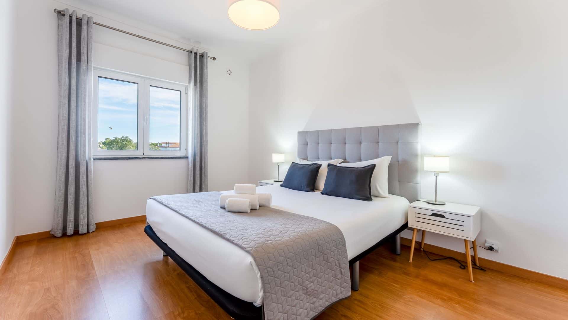 Apt T3 Luminoso c/Piscina Ferreiras