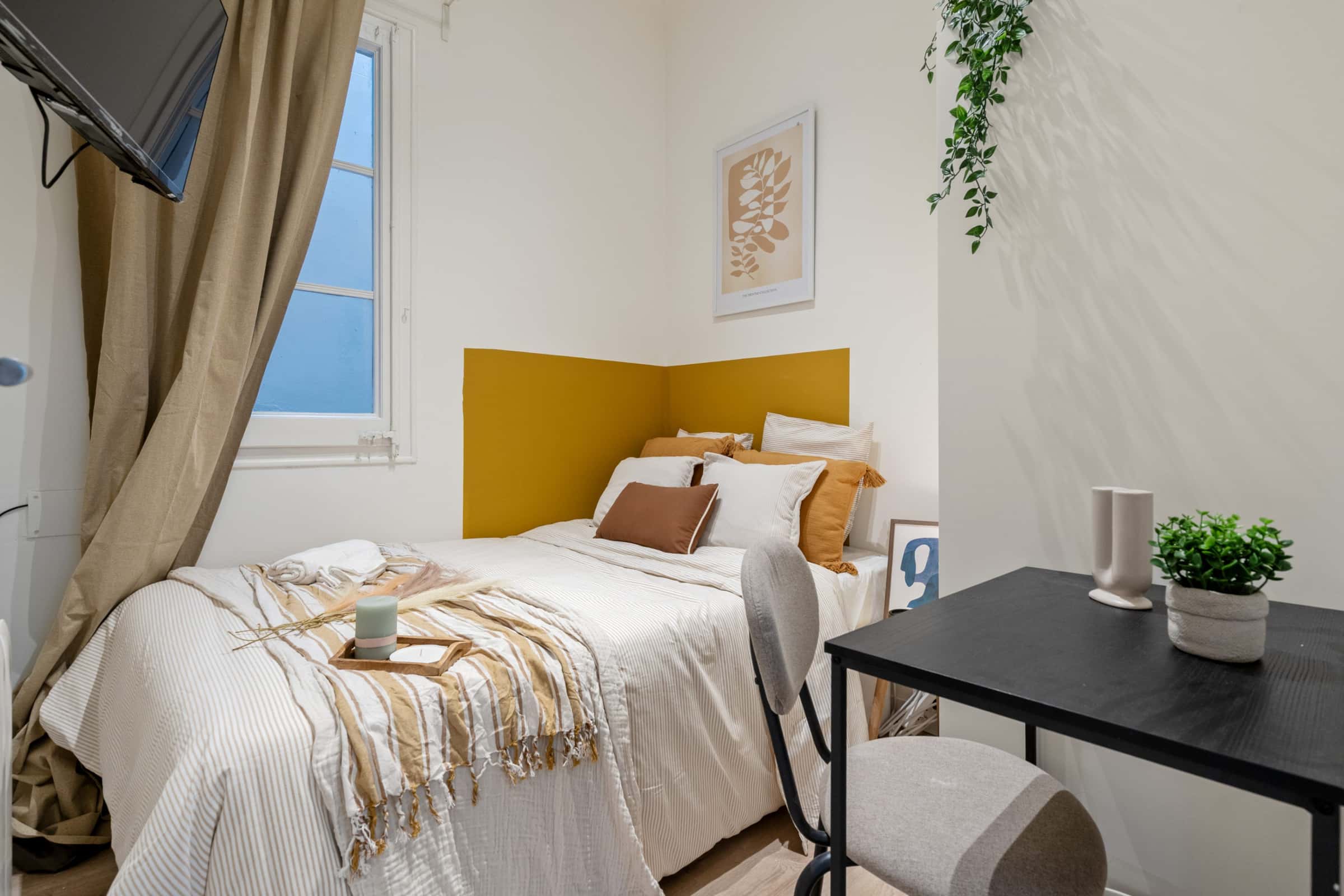 Habitacion privada en Carrer del Comte Borrell, , L'Eixample,Barcelona