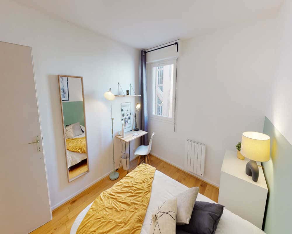 Chambre dans le rue de Brest