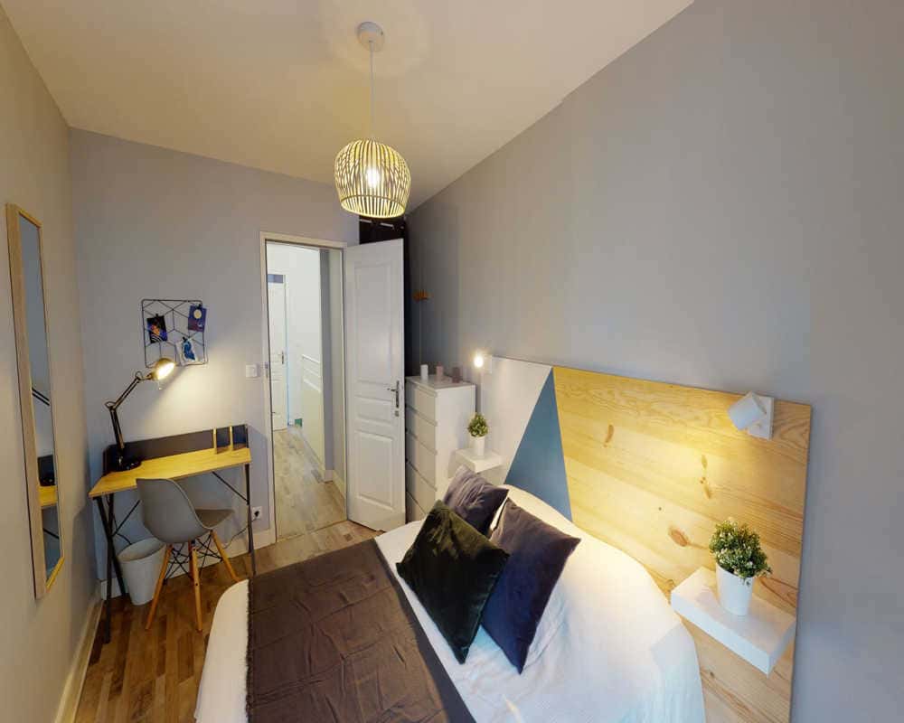 Chambre dans le rue Lafontaine