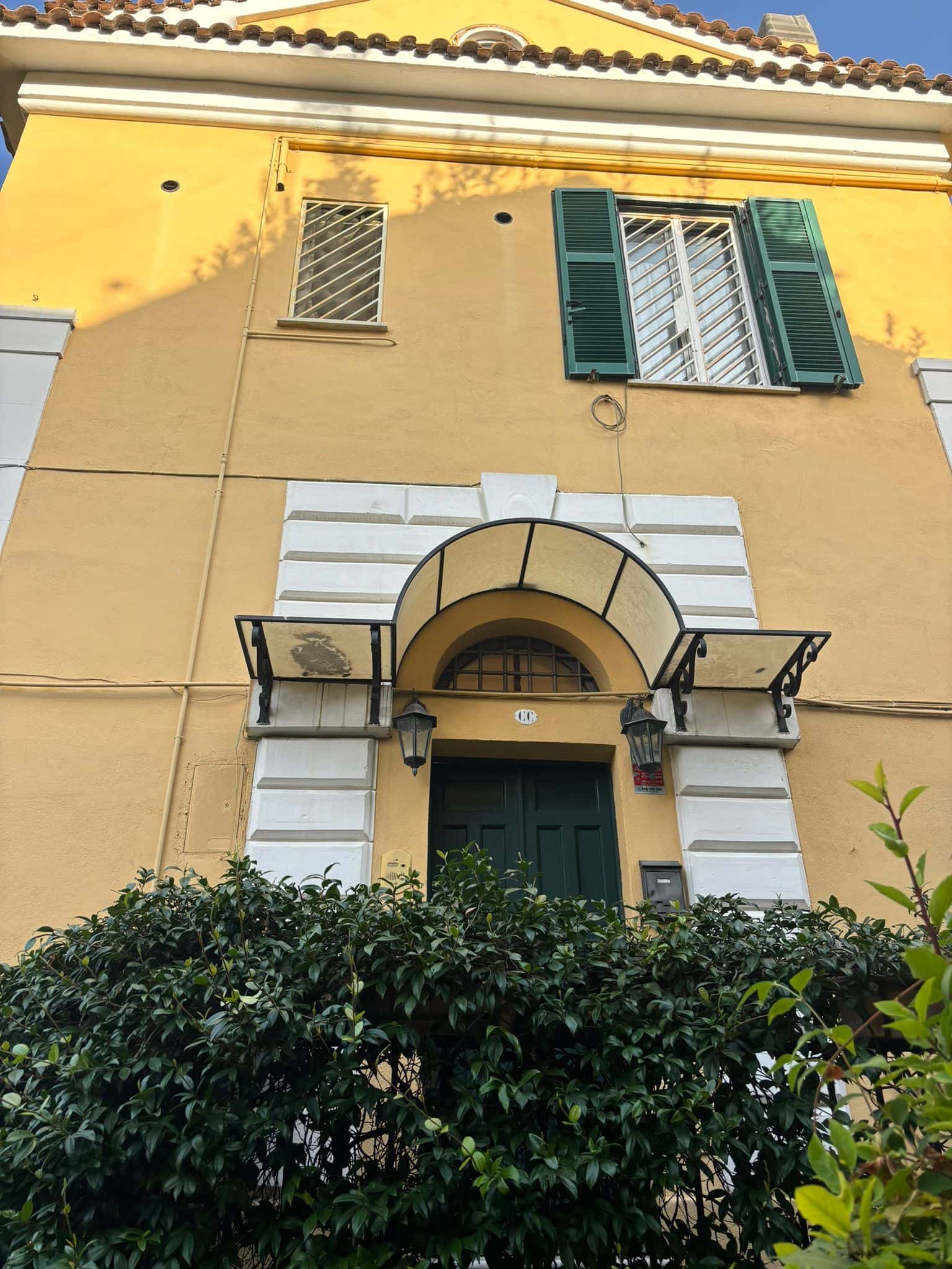 Wohnung in Via Isola Bella, Roma für 120 m² mit 3 Schlafzimmer
